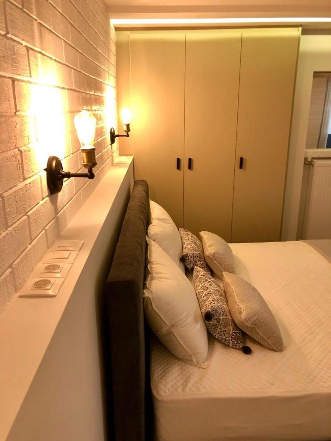 Helen Luxury Happy House Apartment เอเธนส์ ภายนอก รูปภาพ